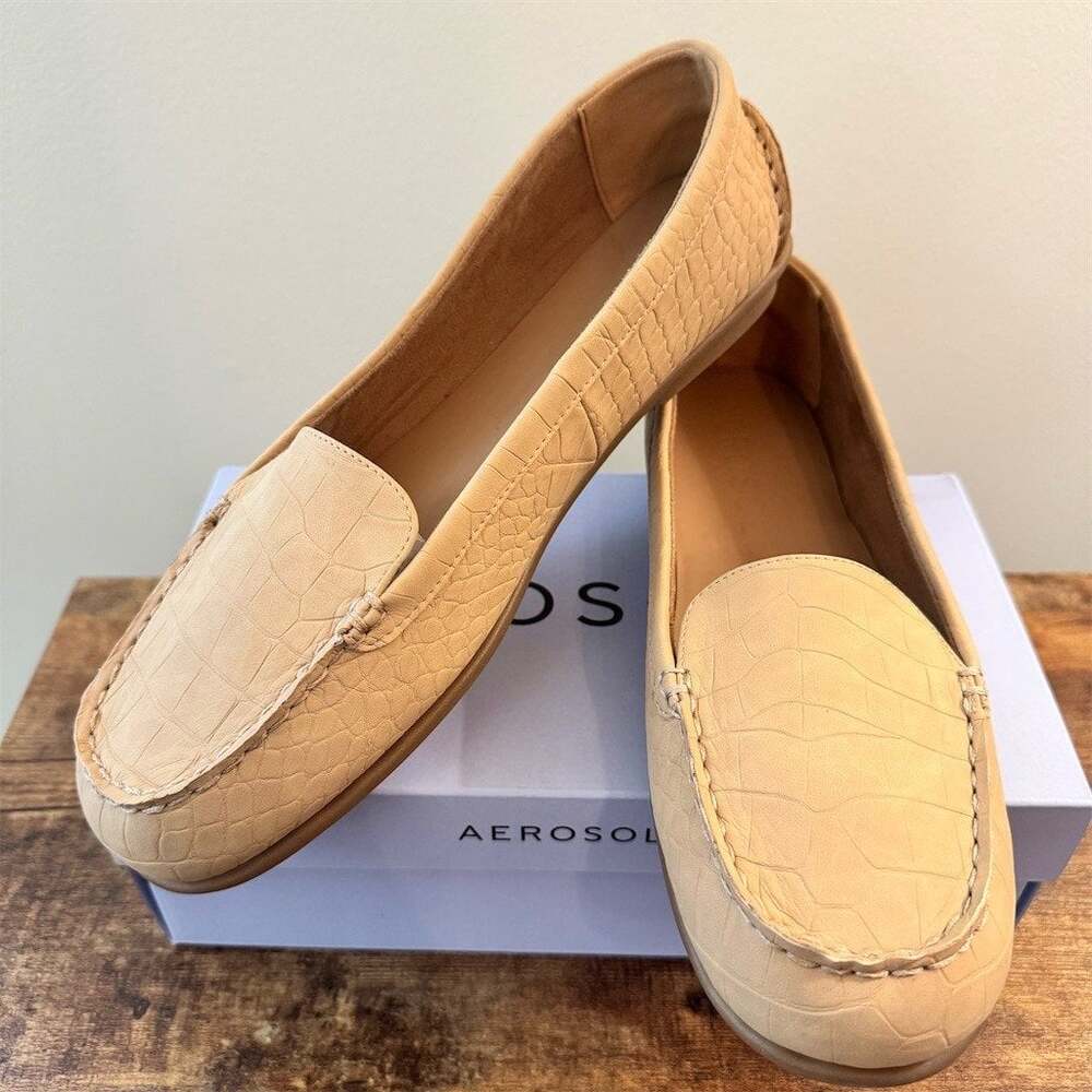 Aerosoles Wonder Loafer Womens Size 12M Beige Slip On Moc Toe Flats NEW